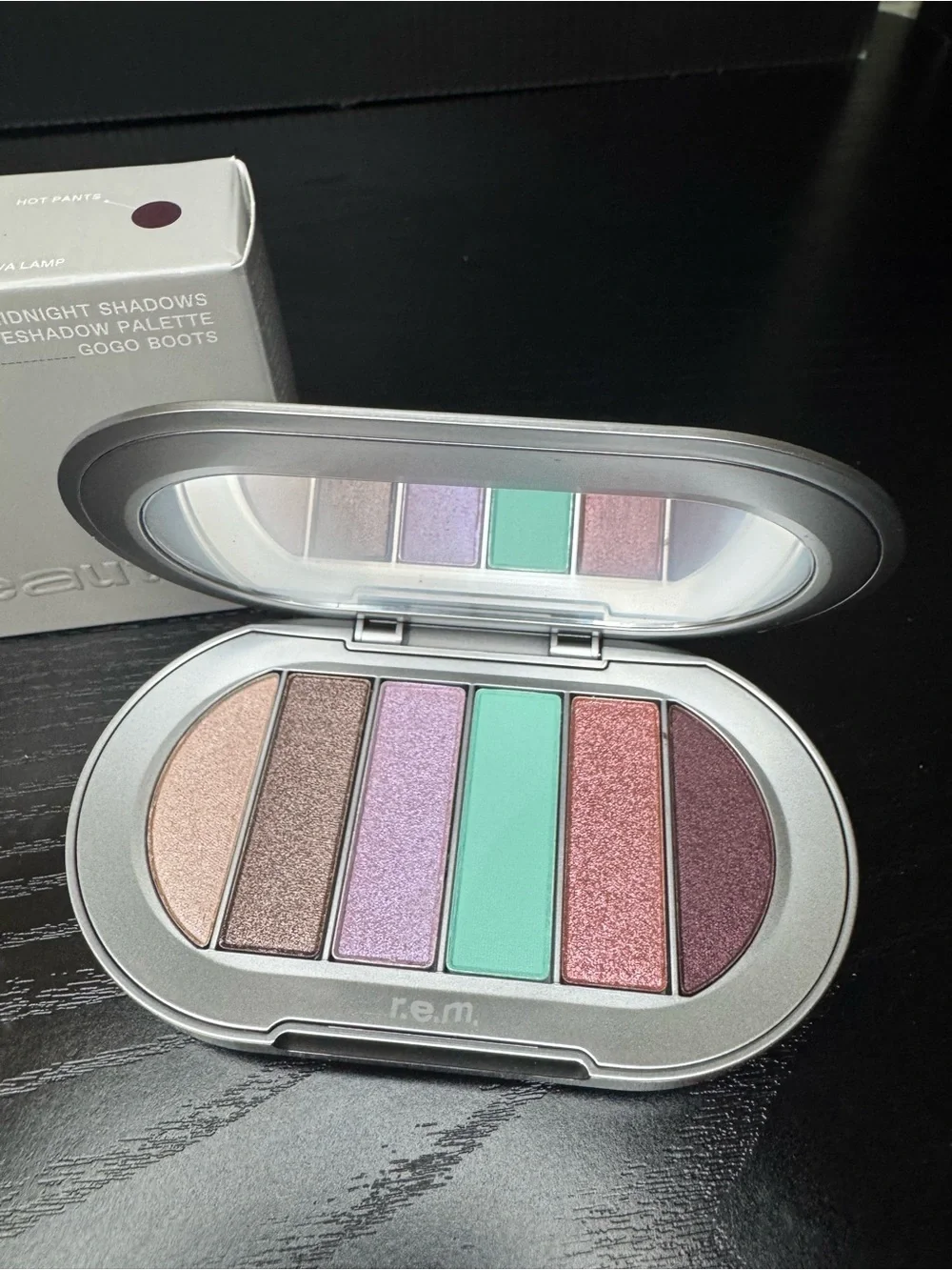 R.E.M Beauty Midnight Shadows Eyeshadow Palette